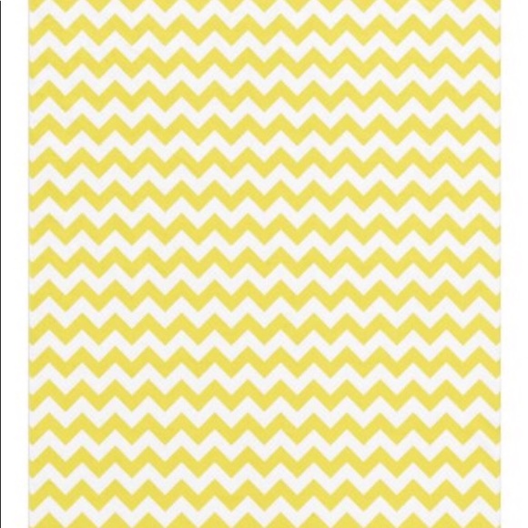 πBaby Blanket Yellow Chevron, Fleece, Soft,. π - Picture 1 of 1